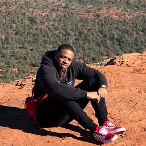 Meet your Posher, Eric